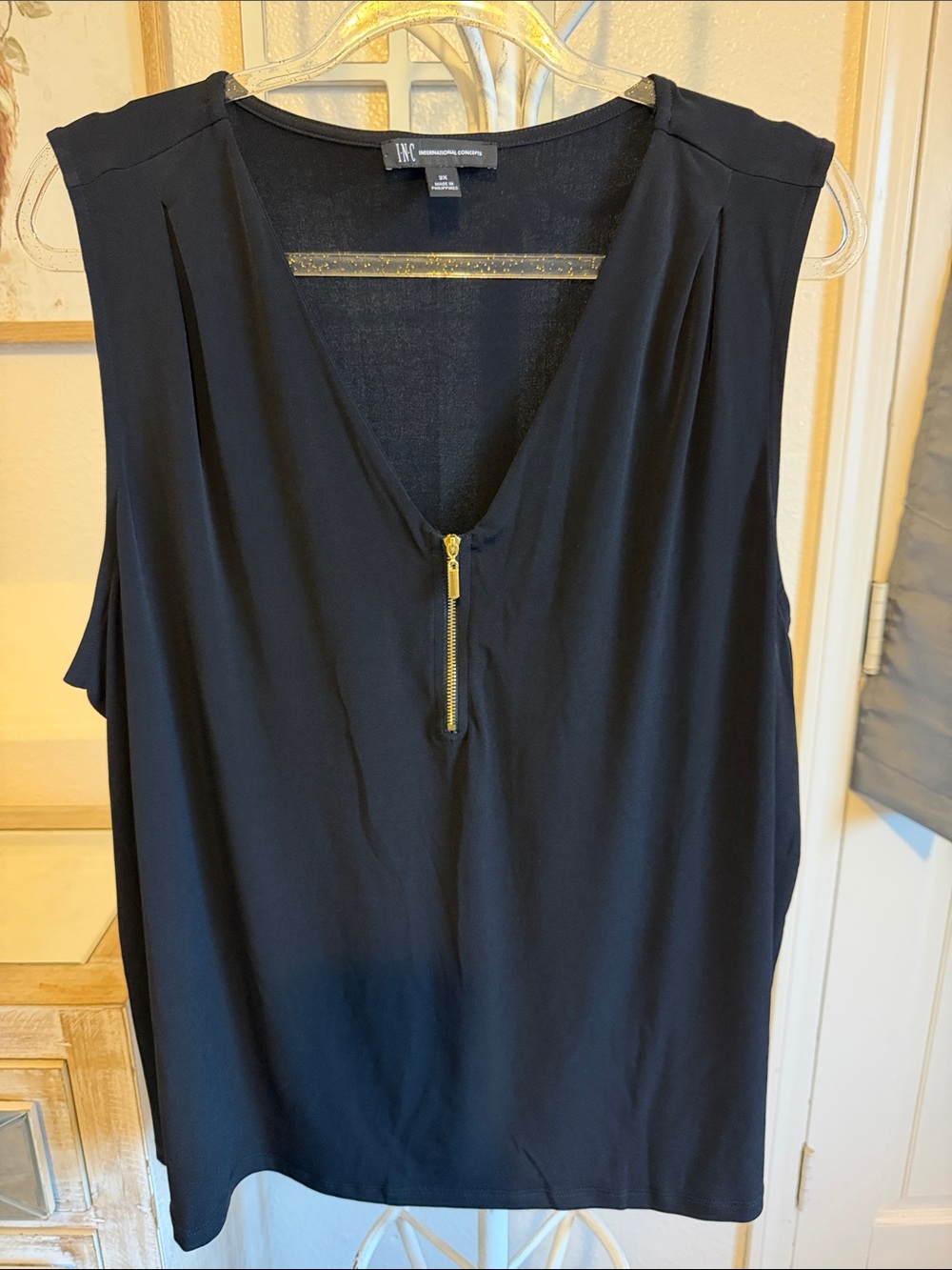 INC International Concepts Black V-Neck Sleeveless Top with Gold Zip